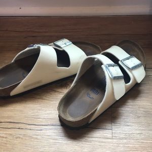 White Birkenstock’s